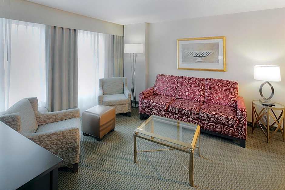 Hampton Inn By Hilton & Suites Arlington Crystal City DCA