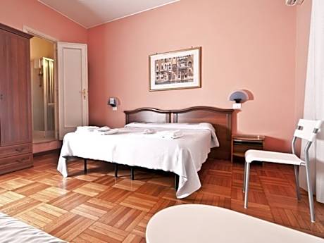Quad Room