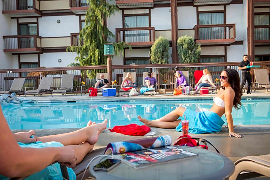 Red Lion Hotel Wenatchee