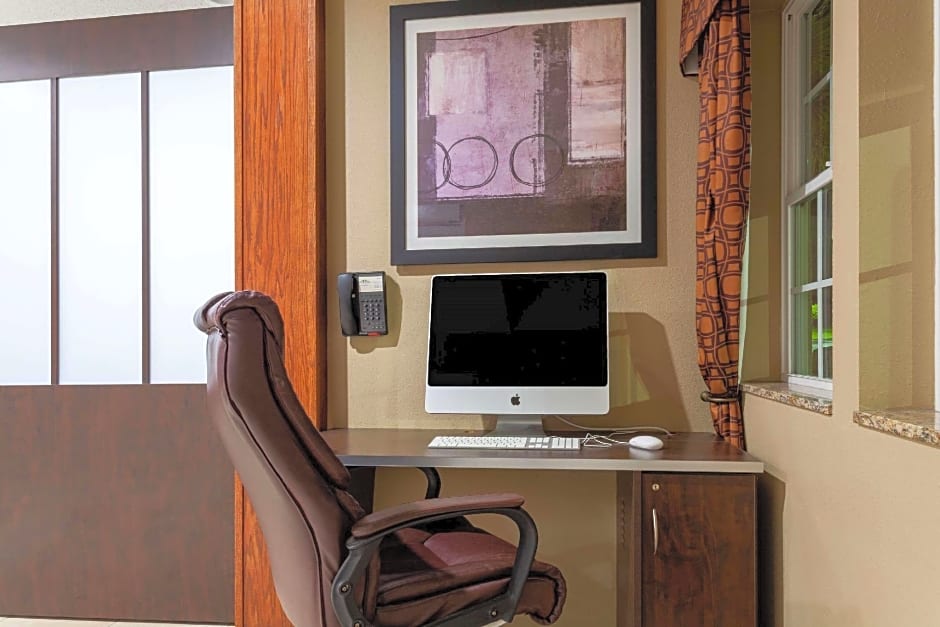 Microtel Inn & Suites by Wyndham Columbia