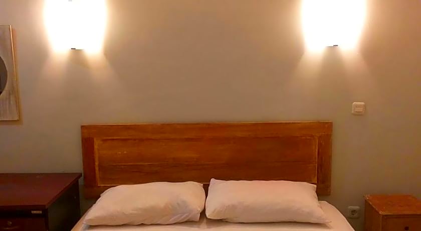Urbanview Hotel Wayan Mansion
