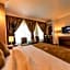 Town Season Hotel