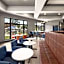 La Quinta Inn & Suites by Wyndham Greensboro
