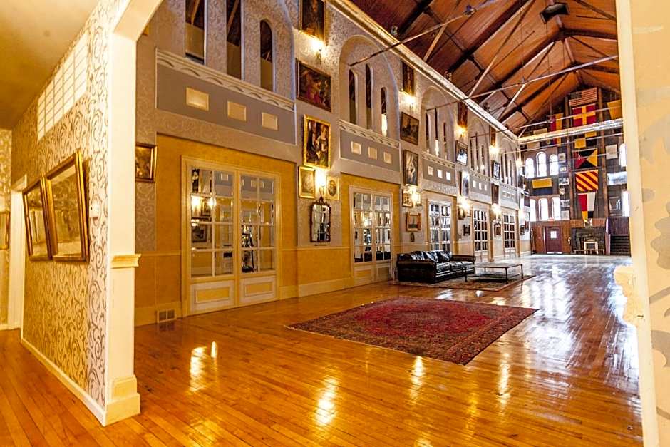 Amsterdam Castle NY