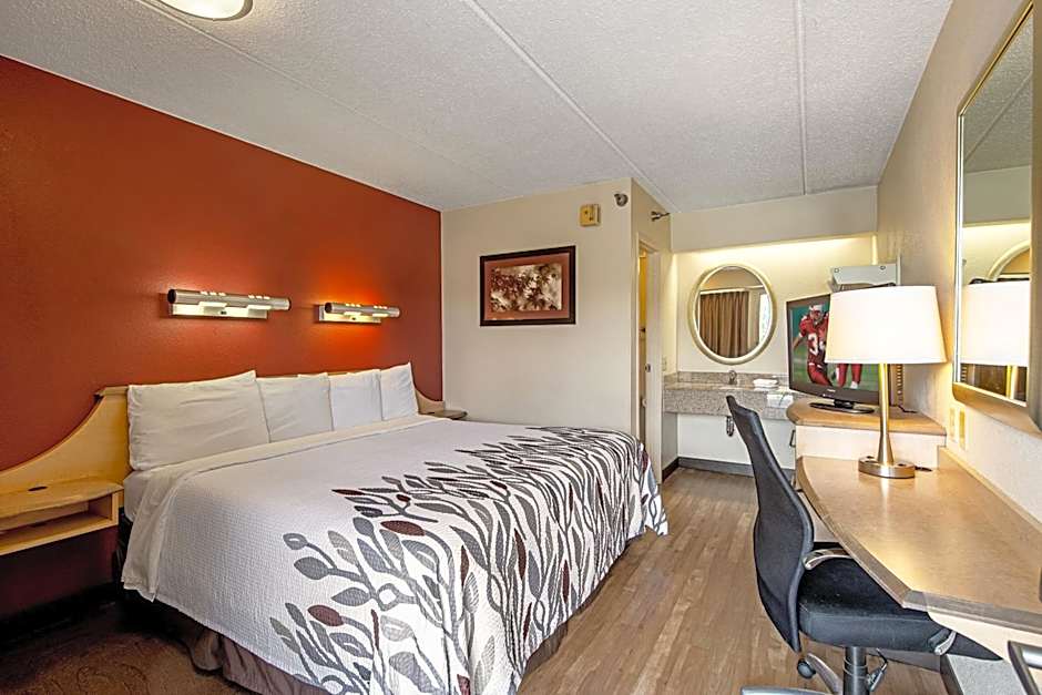 Red Roof Inn Greensboro Coliseum