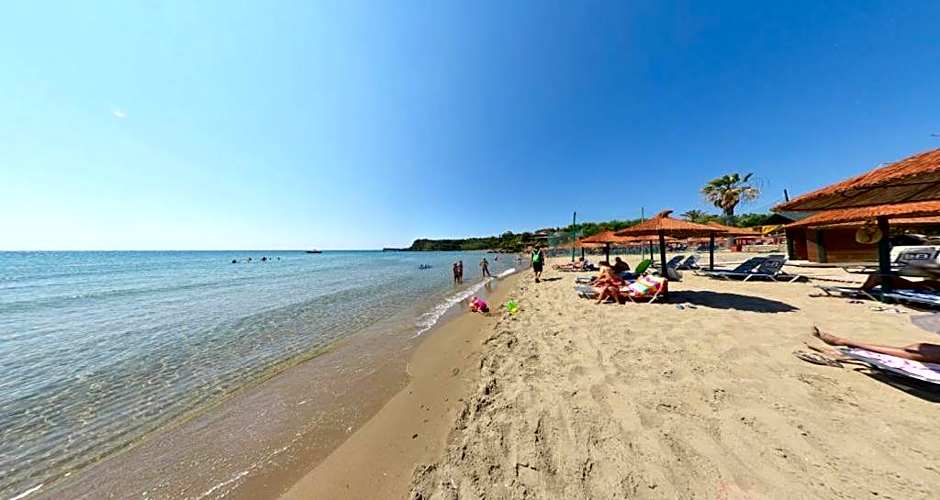 Pyrgaraki Studios and Apartments