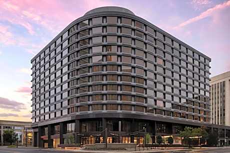 AC Hotel by Marriott Arlington National Landing