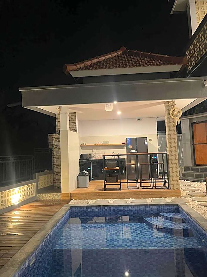 Lastari House