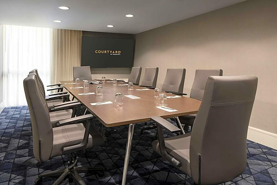 Courtyard by Marriott Long Beach Downtown