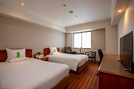 Twin Room - Non-Smoking
