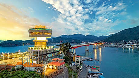 Tongyeong Tower Ocean View Pension