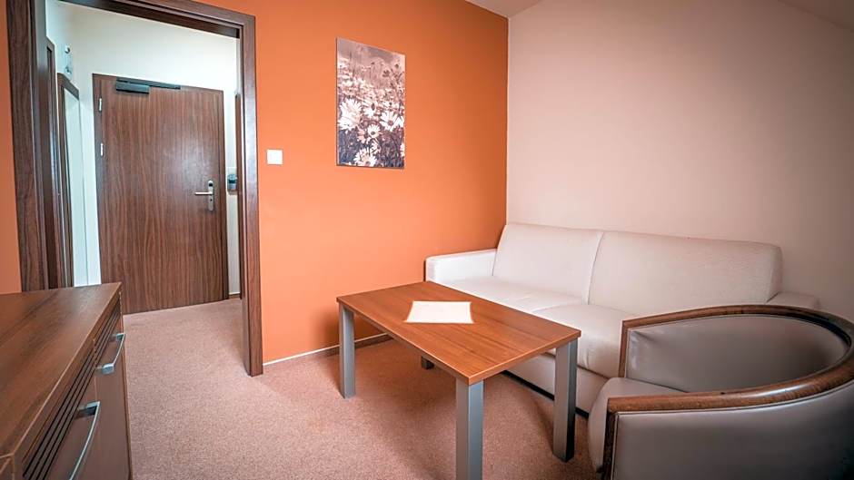 Dom zdravia - KÚPELE PIENINY