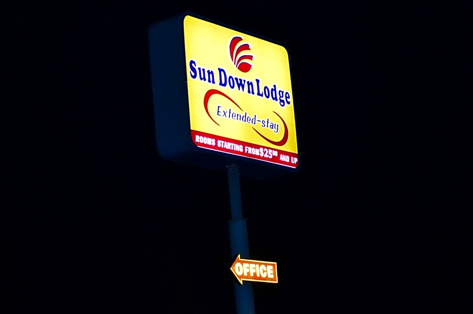Sun Down Lodge