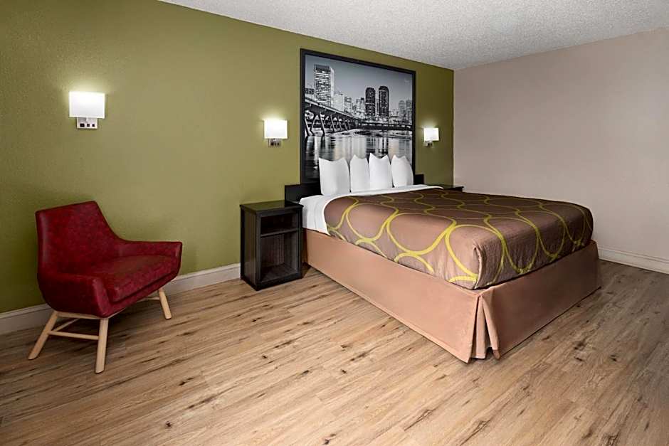 Super 8 by Wyndham Richmond Midlothian Turnpike