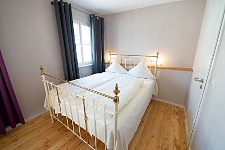 Classic Single Room