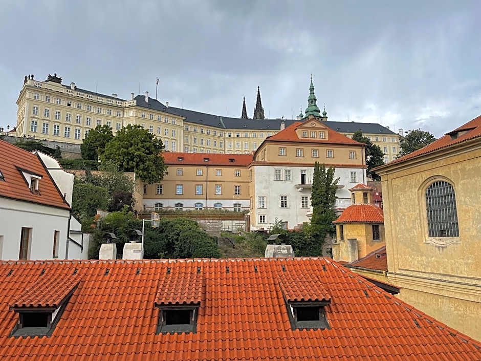 Hostel Little Quarter
