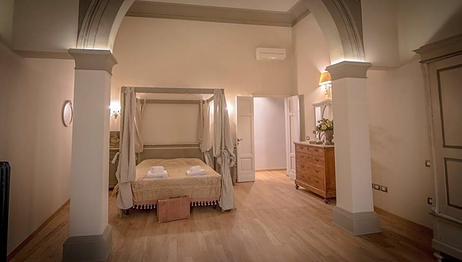 Breathtaking 4BD Apt 5min Walk to Duomo