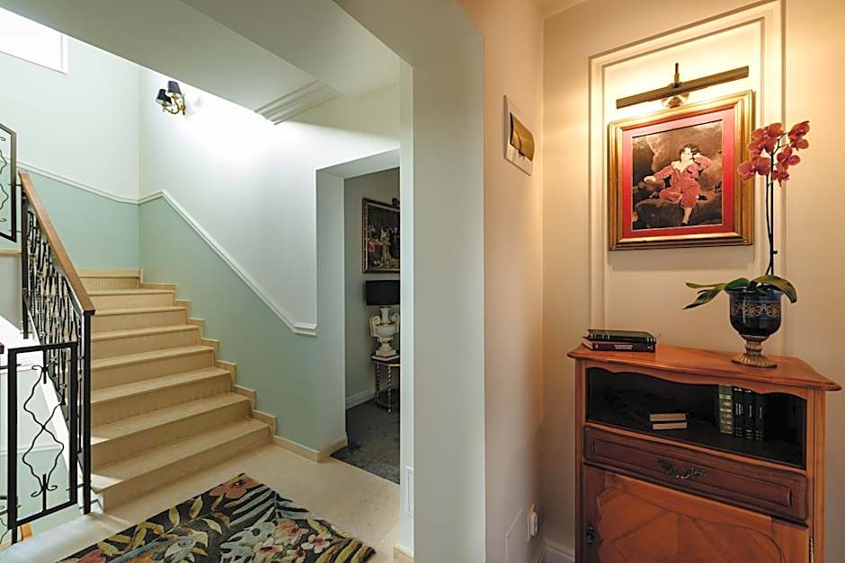 Ateneea Luxury Rooms