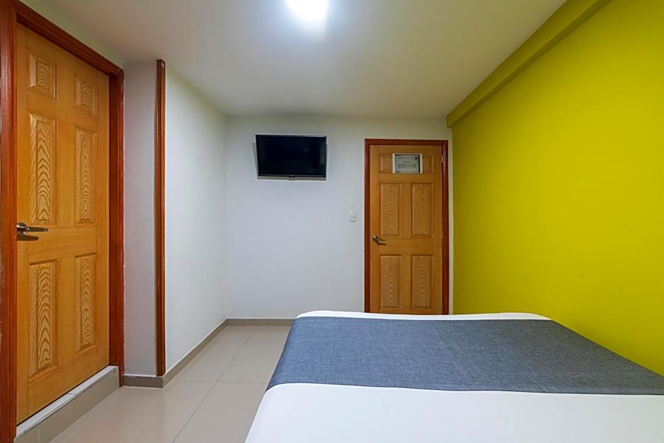 Photo 1 of 4 of Double Room