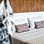 3Aktes Suites & Studios