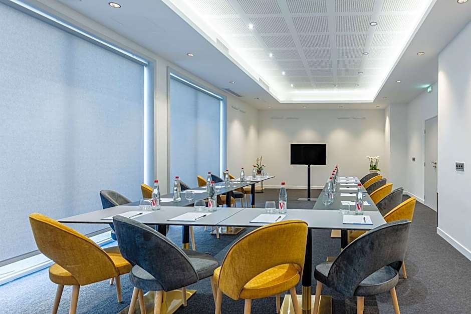 Brit Hotel Privilège Paris Rosny-sous-Bois