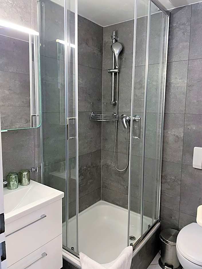 Eventlocation Mieten und Übernachten im Schloss nähe 07407 Rudolstadt