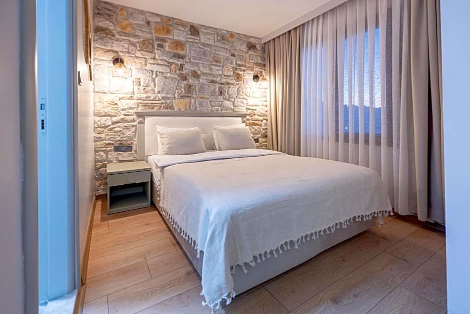 Hanedan Otel Foca Izmir