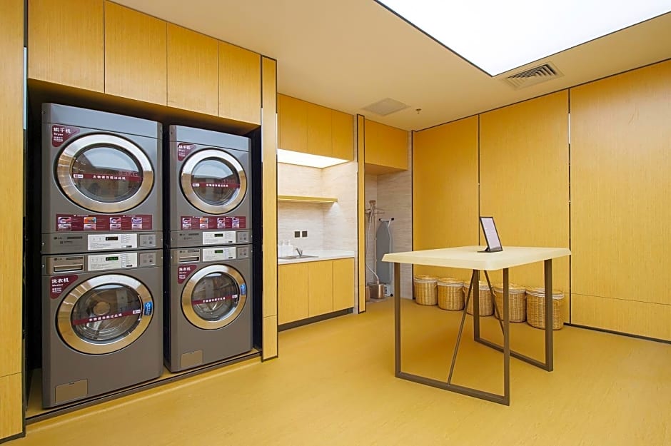 JI Hotel Dalian Renmin Road