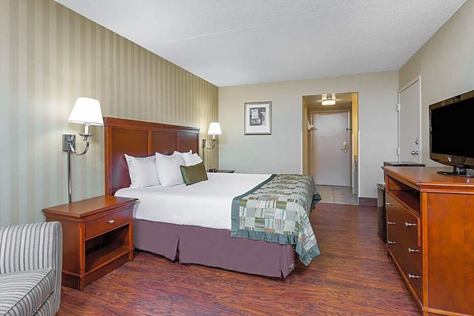 Days Inn by Wyndham Westminster