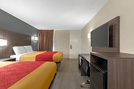 Double Room with Two Double Beds - Non-Smoking