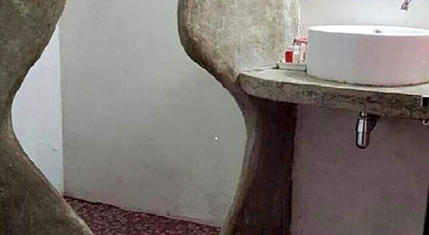 Baanchompoo Homestay