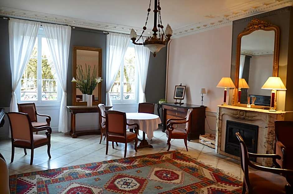 Hôtel et Studios d'Orfeuil