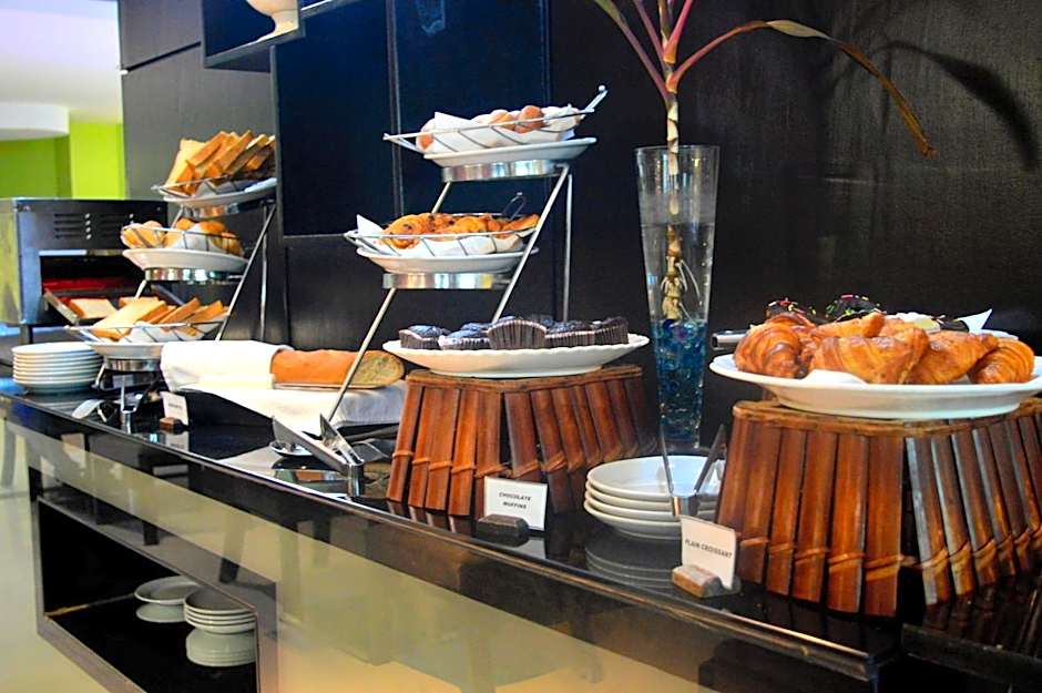 Best Western Premier Accra Airport Hotel