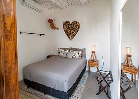 Queen Room with Garden View