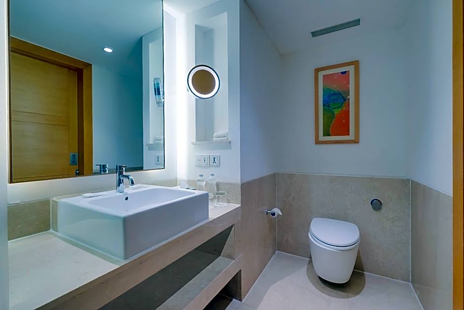 Courtyard by Marriott Gurugram Downtown