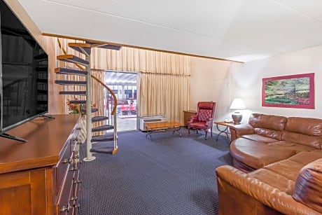 1 Double Bed Interior View Second Floor Non-Smoking