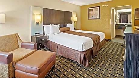 Executive King Room - Non-Smoking