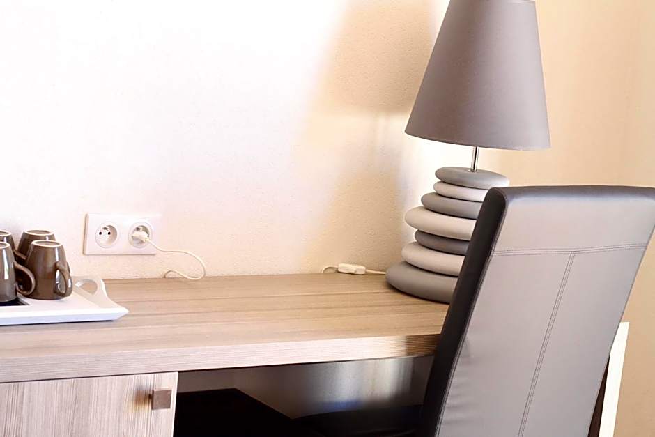 Hôtel et Résidence Ta Kladia - Omigna