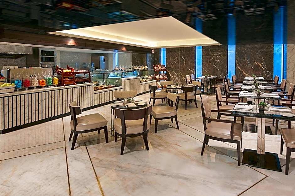 Renaissance Dhaka Gulshan Hotel