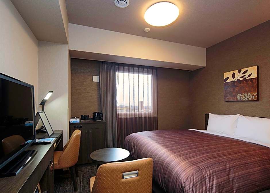 Hotel Route Inn Takaoka Ekimae