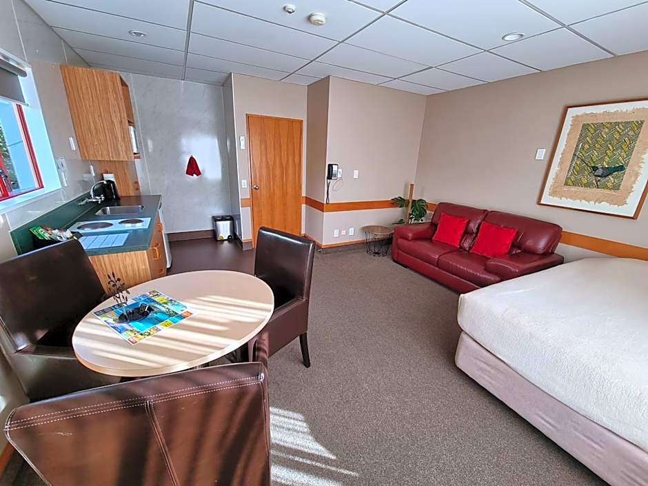 Amross Court Motor Lodge