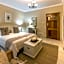 Oak Tree Lodge