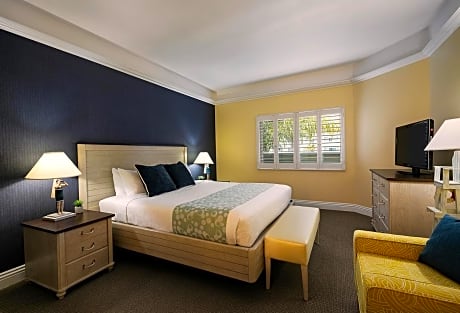Premium Suite, 1 Bedroom, 1 King, Oceanfront