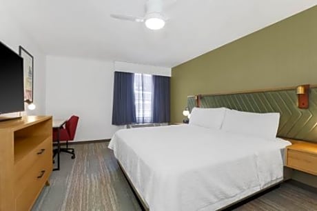 Premium Suite