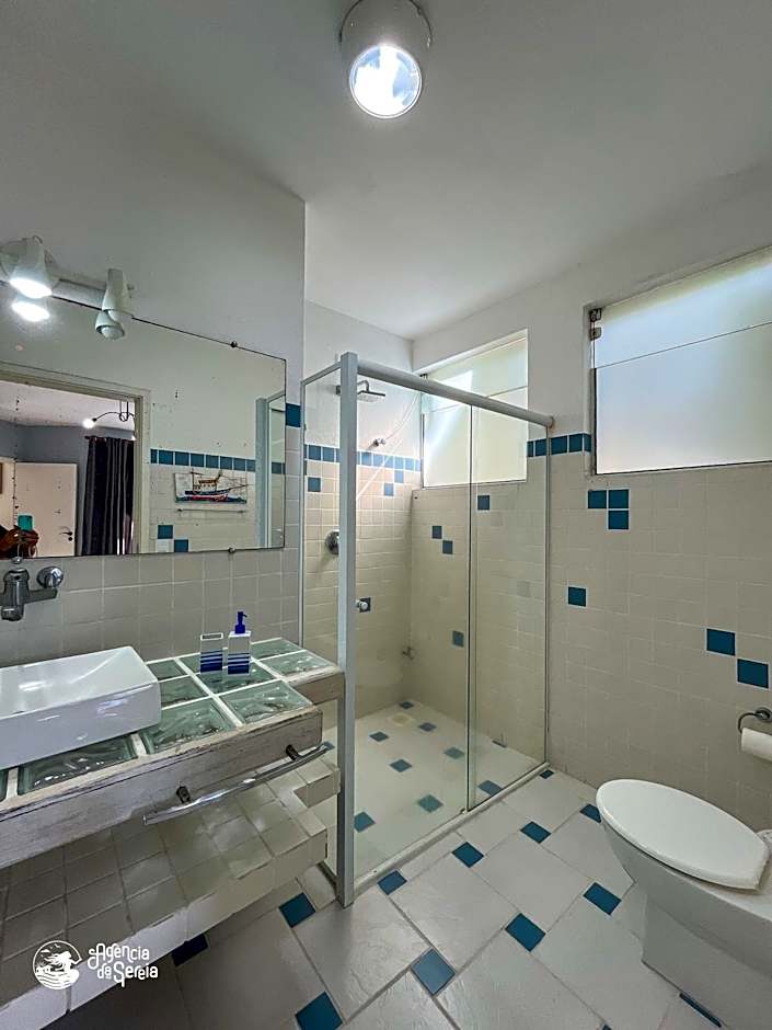 Casa c/piscina e vista p/ Ilha das Cabras em Piúva