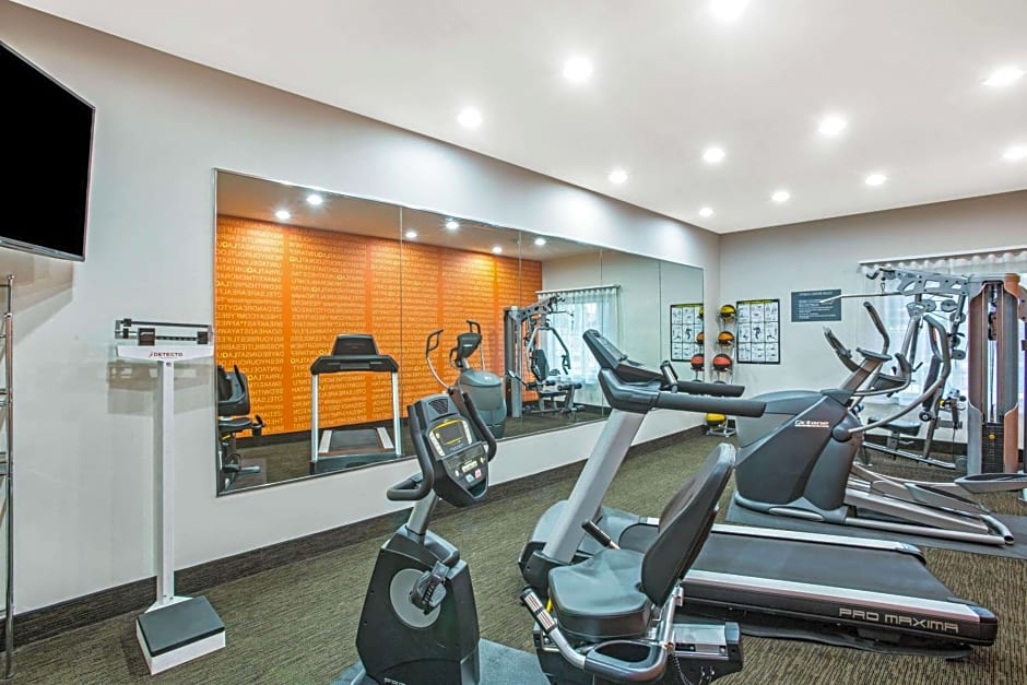 La Quinta Inn & Suites by Wyndham Austin NW/Lakeline Mall