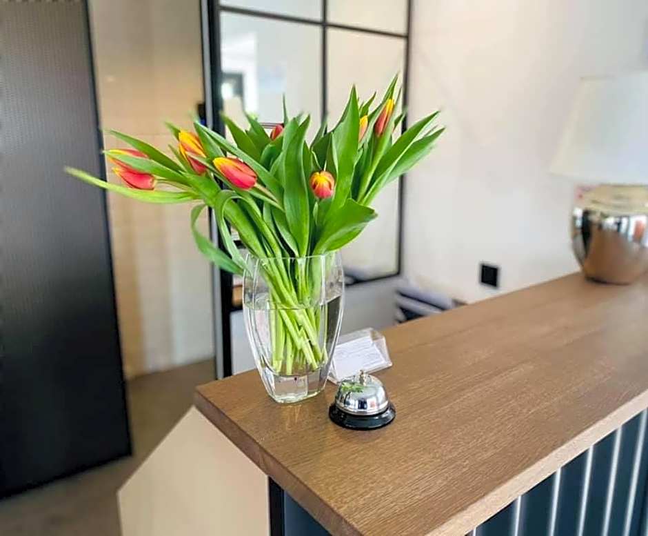 Hotel Astra Tajemniczy Ogród