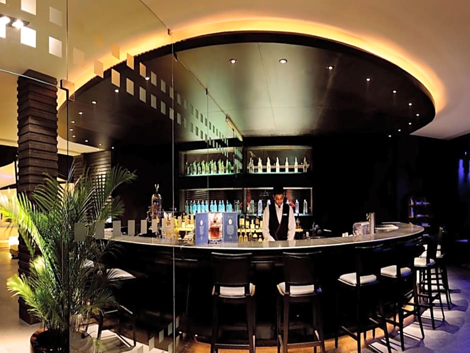 The Lalit Ashok Bangalore Hotel