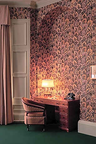 Deluxe Suite with Sea View