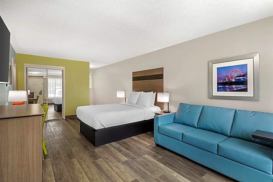 Best Western Plus Chesapeake Bay - Norfolk